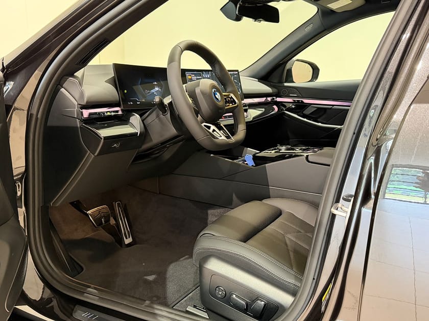 Bild 4 av BMW i5 xDrive40 Touring