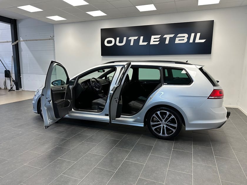 Bild 3 av Volkswagen Golf Sportscombi