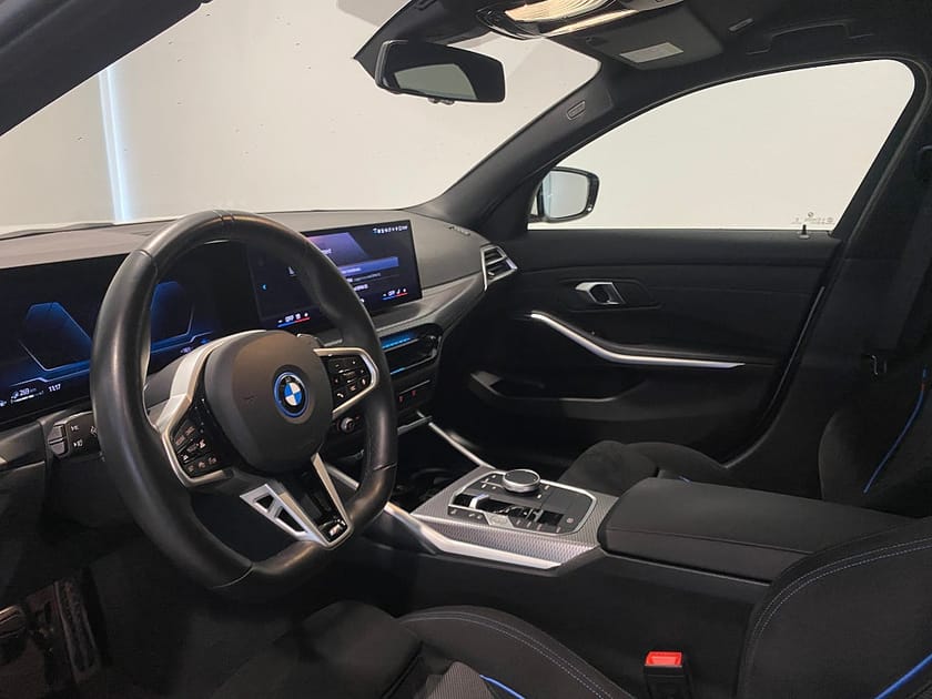 Bild 5 av BMW 330e xDrive Sedan