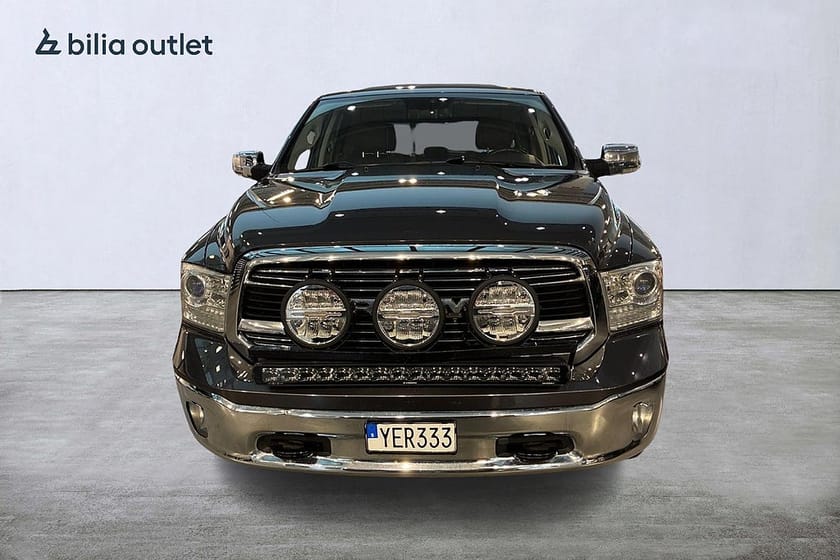 Bild 2 av RAM 1500 Dubbelhytt 5'7" box