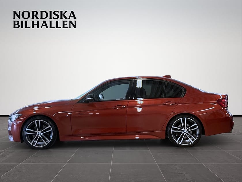 Bild 4 av BMW 330i Sedan