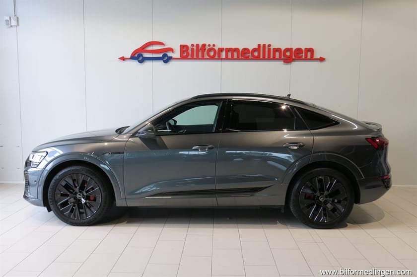 Bild 1 av Audi Q8 Sportback 55 e-tron quattro
