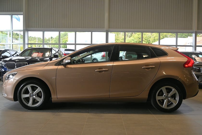 Bild 2 av Volvo V40