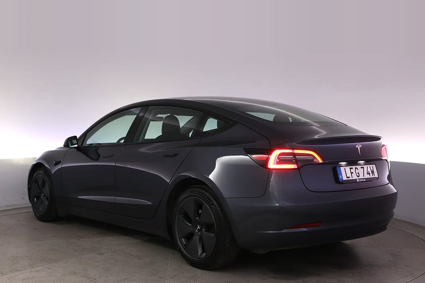 Bild 4 av Tesla Model 3 Standard Range