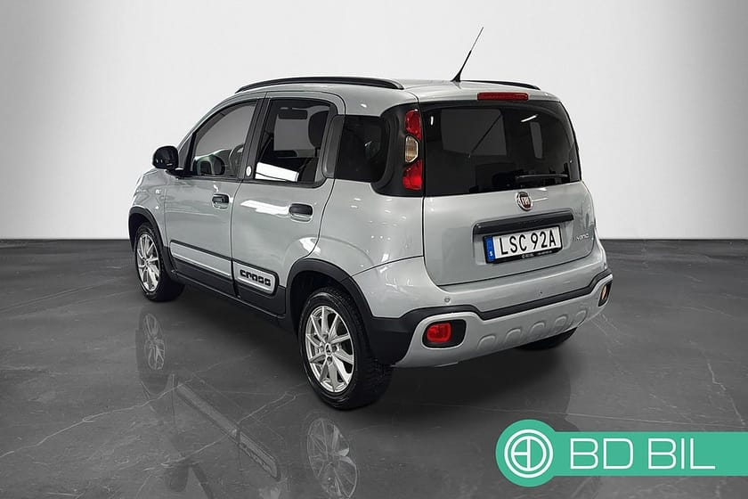 Bild 2 av Fiat Panda City Cross Hybrid