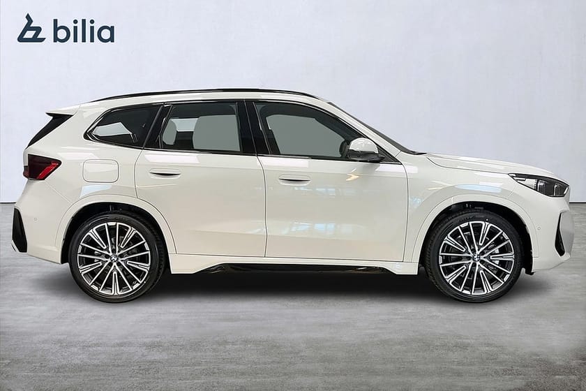 Bild 3 av BMW iX1 xDrive30