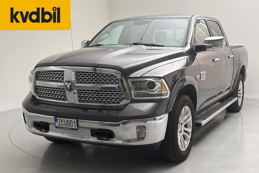 Bild 1 av RAM 1500 Dubbelhytt 5'7" box