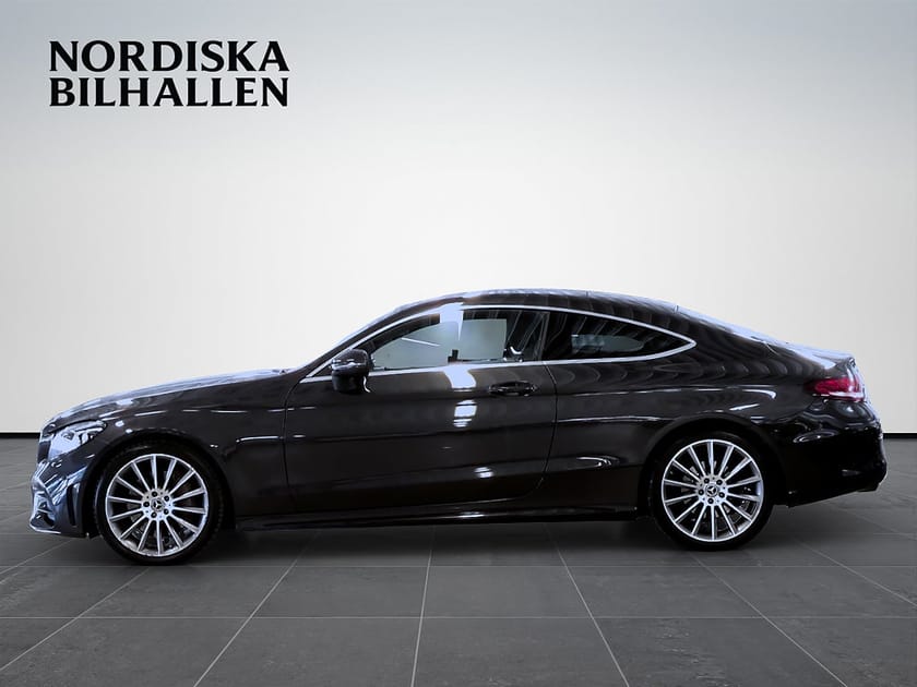 Bild 4 av Mercedes-Benz C 300 Coupé