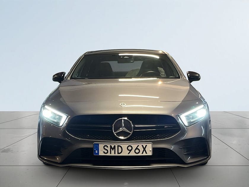 Bild 2 av Mercedes-Benz AMG A 35 4MATIC Sedan