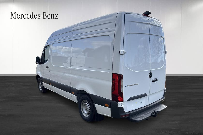 Bild 3 av Mercedes-Benz eSprinter 414 81 kWh