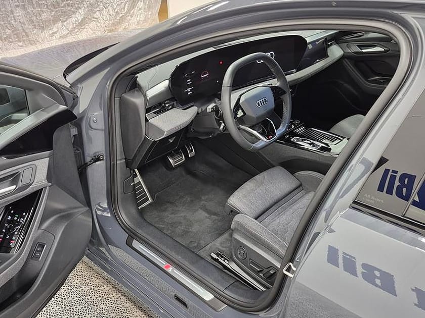 Bild 2 av Audi A6 Avant e-tron