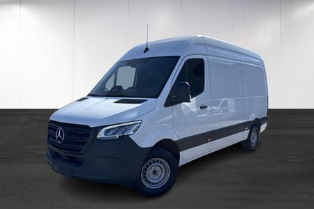 Mercedes-Benz Sprinter 317 CDI RWD Panel Van