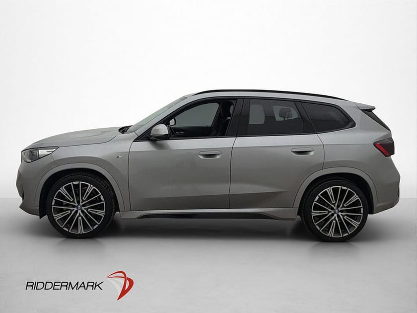 Bild 5 av BMW iX1 xDrive30