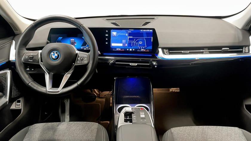 Bild 4 av BMW X1 xDrive25e