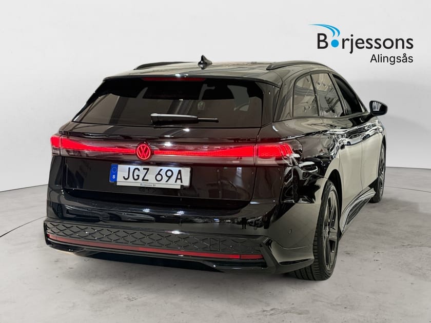 Bild 3 av Volkswagen ID.7 GTX Tourer