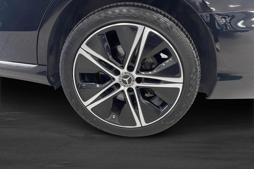 Bild 5 av Mercedes-Benz C 300 T de