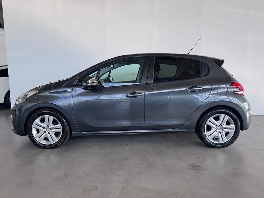 Bild 2 av Peugeot 208