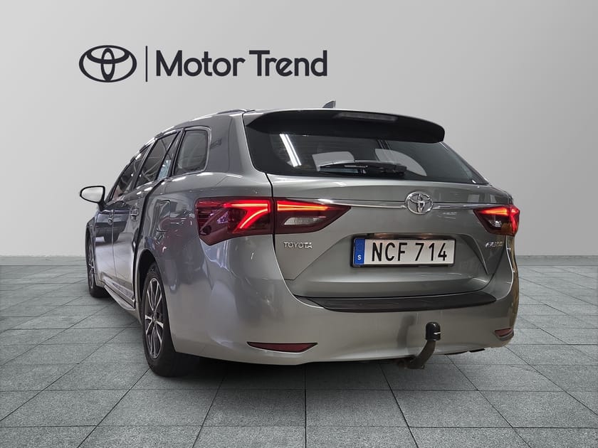 Bild 2 av Toyota Avensis Kombi