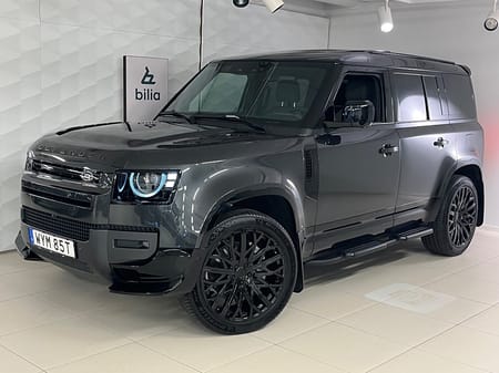 Land Rover Defender P300e PHEV