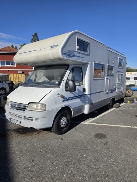 Adria Mobil Campervan Fiat
