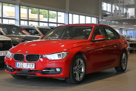 BMW 328i Sedan