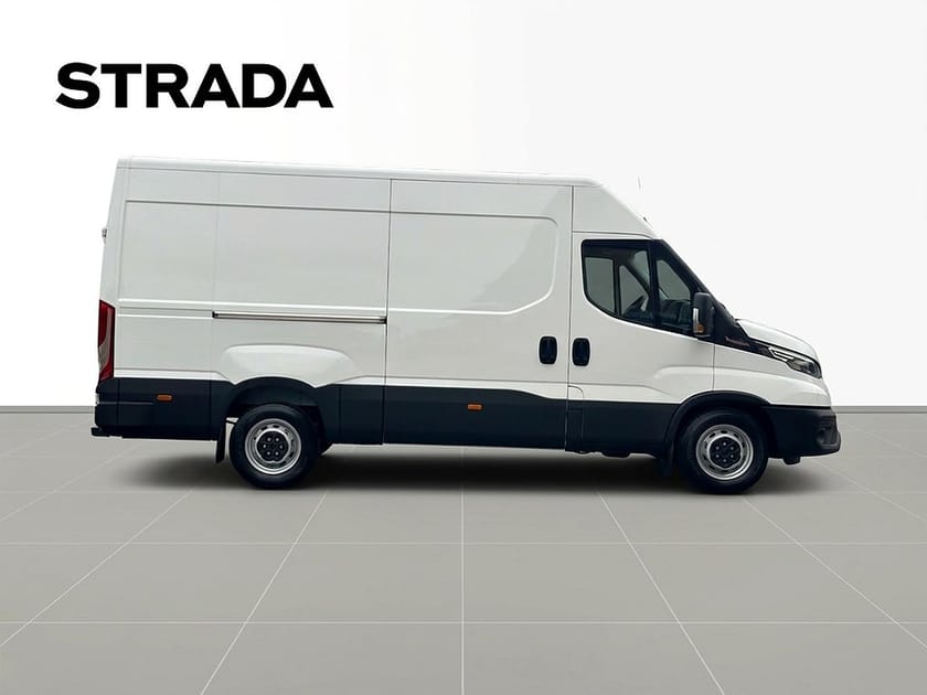 Bild 4 av Iveco Daily 35-140 Van