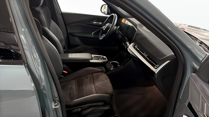 Bild 3 av BMW X1 xDrive25e