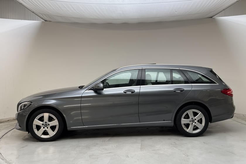 Bild 2 av Mercedes-Benz C 220 T d 4MATIC