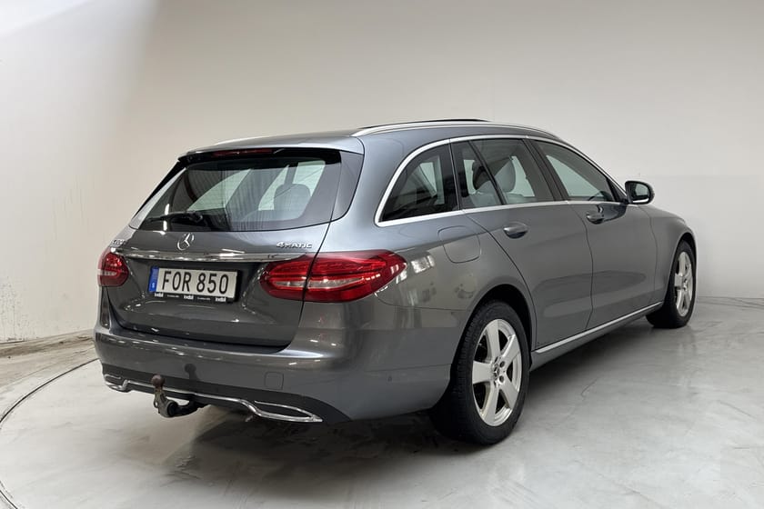 Bild 3 av Mercedes-Benz C 220 T d 4MATIC