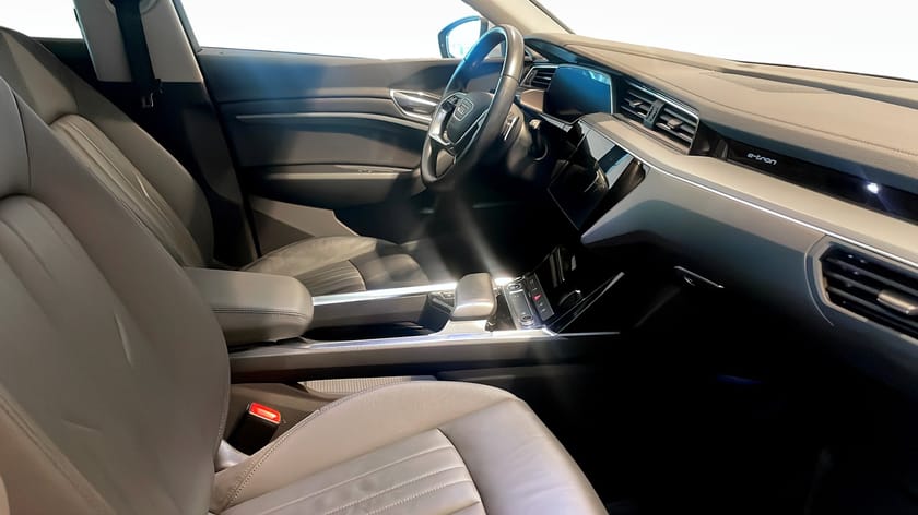 Bild 3 av Audi e-tron 55 quattro