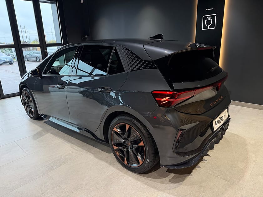Bild 5 av CUPRA Born Plus