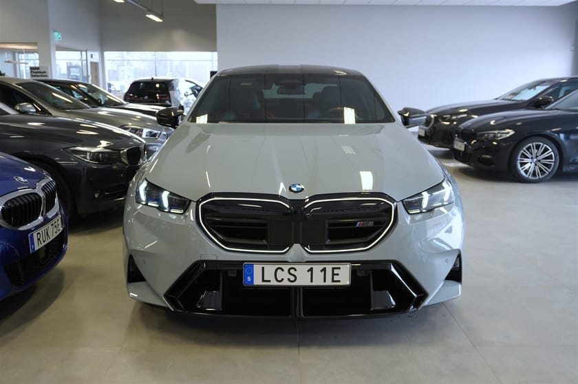 Bild 2 av BMW M5