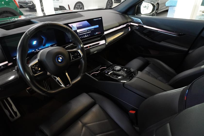 Bild 2 av BMW i5 eDrive40 Sedan