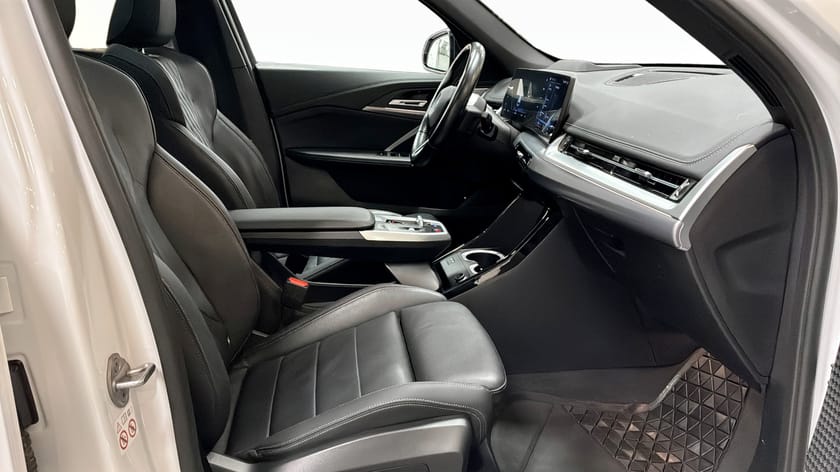 Bild 3 av BMW iX1 xDrive30