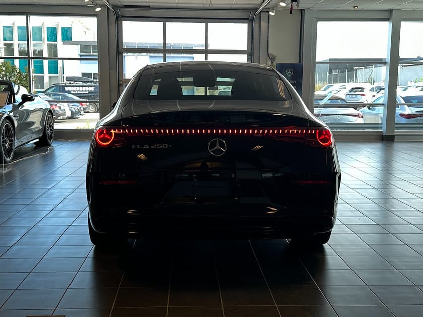 Bild 5 av Mercedes-Benz CLA 250+
