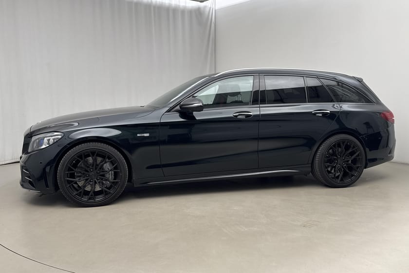 Bild 2 av Mercedes-Benz AMG C 43 T 4MATIC