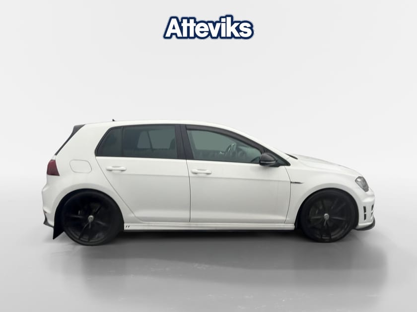 Bild 2 av Volkswagen Golf  R