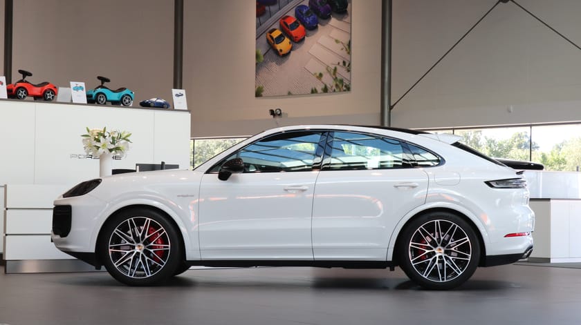 Bild 4 av Porsche Cayenne Turbo E-Hybrid Coupé