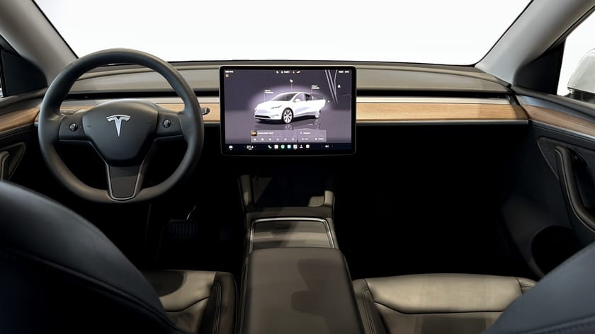 Bild 4 av Tesla Model Y Standard Range RWD