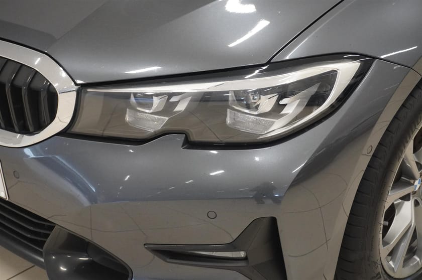 Bild 4 av BMW 320d xDrive Sedan