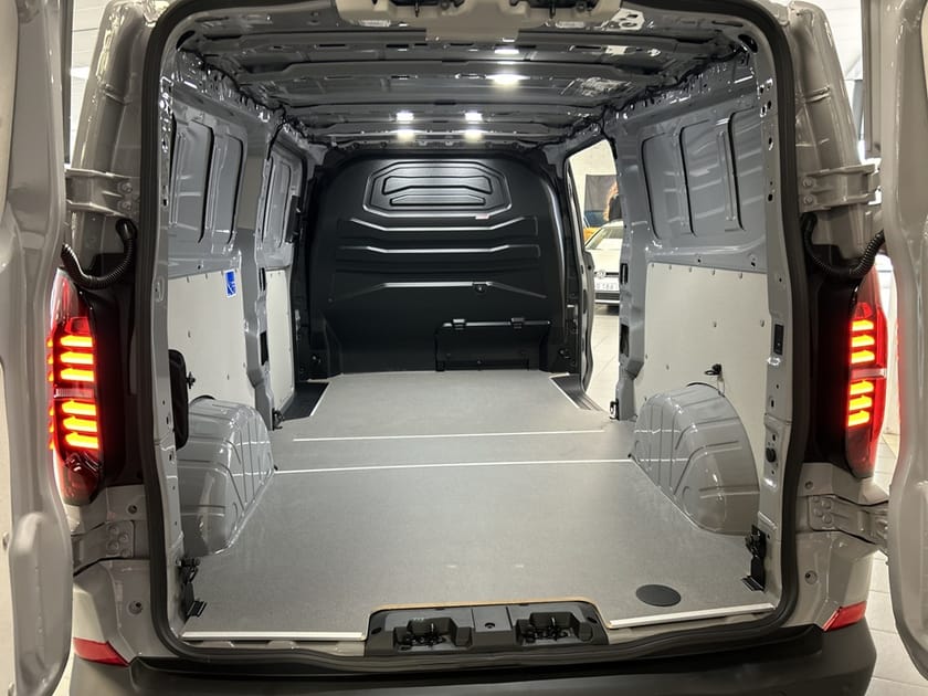 Bild 3 av Volkswagen Transporter eHybrid