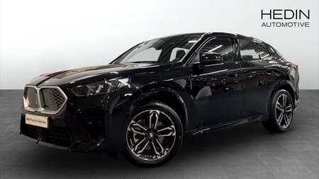 BMW iX2 xDrive30