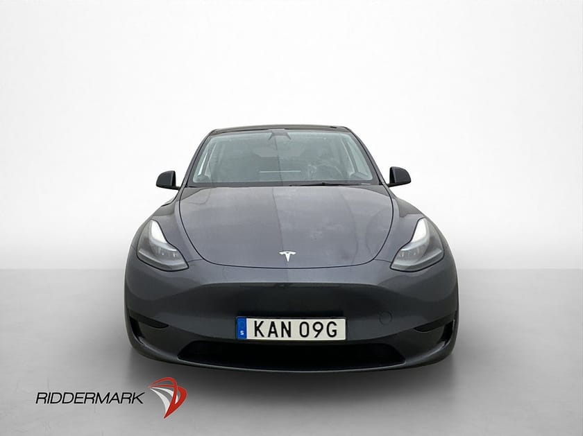 Bild 2 av Tesla Model Y Standard Range RWD
