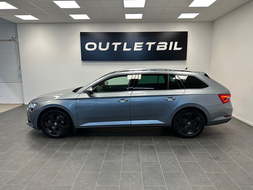 Bild 2 av Škoda Superb iV Kombi