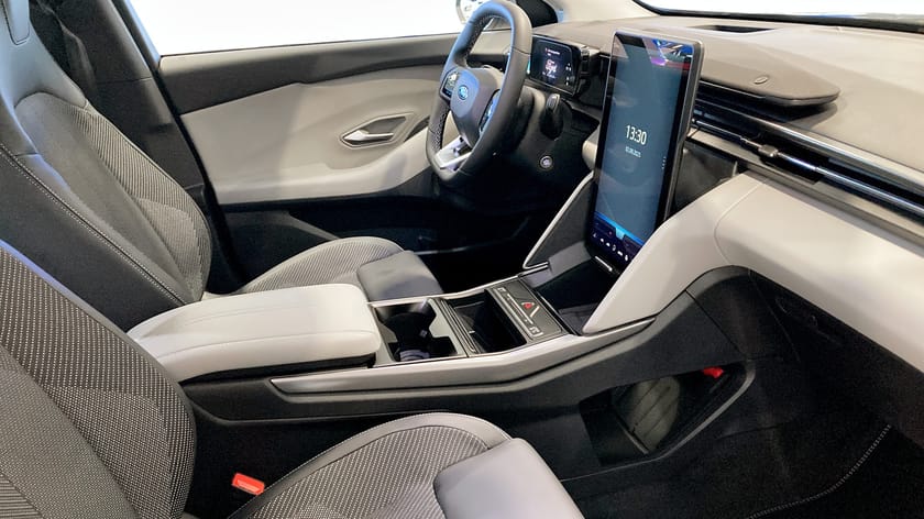 Bild 3 av Ford Explorer EV Extended Range RWD