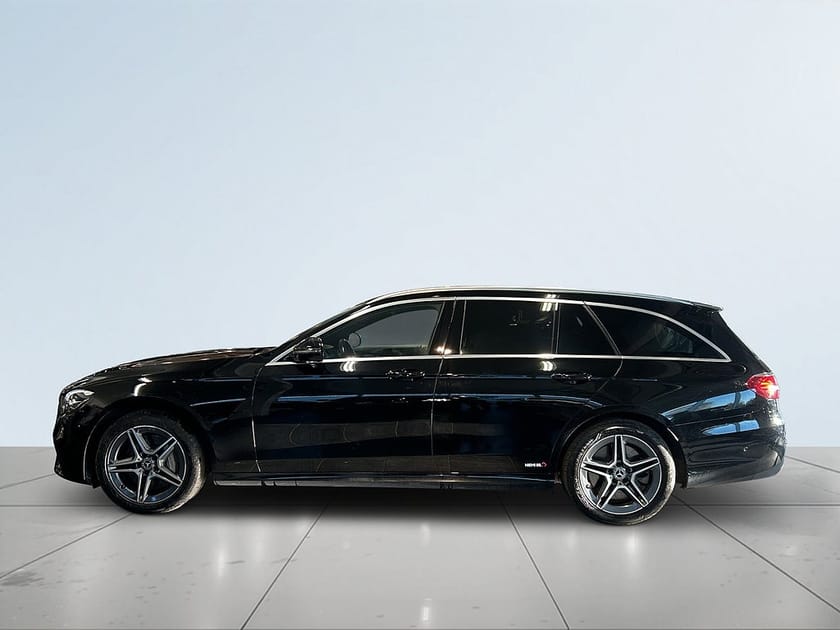 Bild 4 av Mercedes-Benz E 300 T de 4MATIC