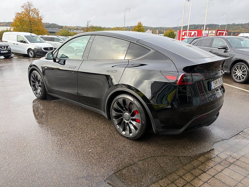 Bild 2 av Tesla Model Y Performance