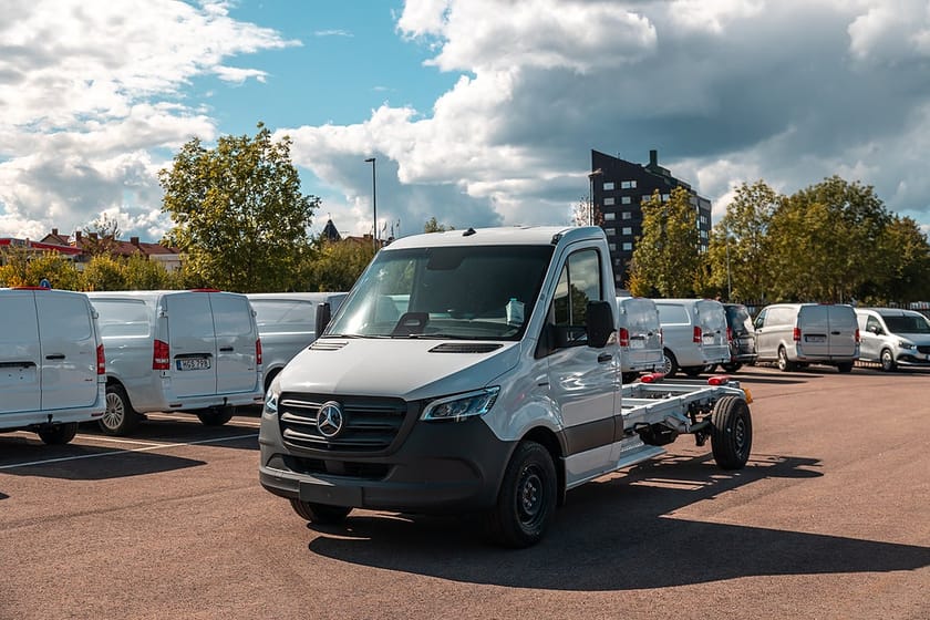 Bild 1 av Mercedes-Benz eSprinter 420 Chassi 81 kWh