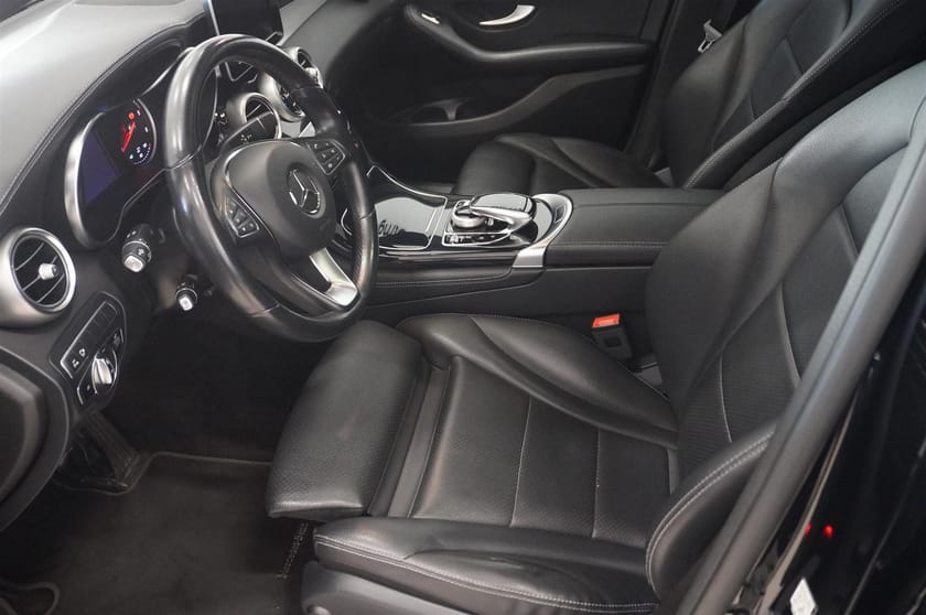 Bild 2 av Mercedes-Benz GLC 220 d Coupé 4MATIC