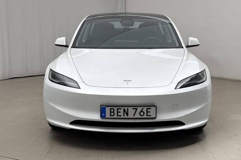 Bild 5 av Tesla Model 3 Long Range AWD